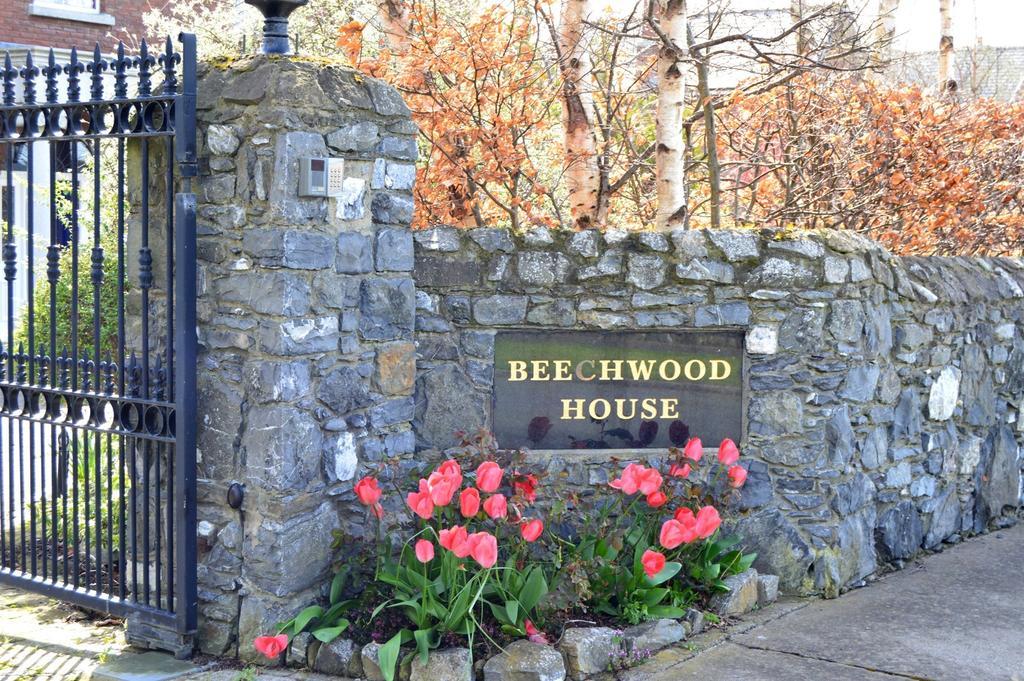 Beechwood Country House Hostal Malahide Exterior foto
